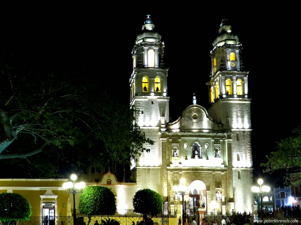 Campeche Cathedral at night.