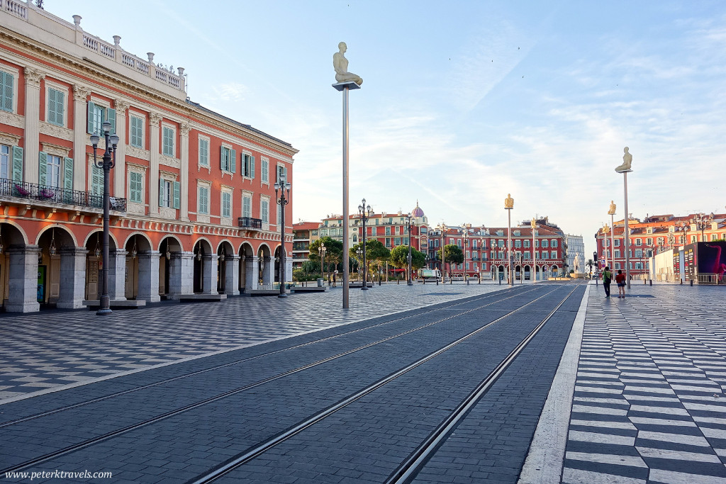 Place Massena at sunrise