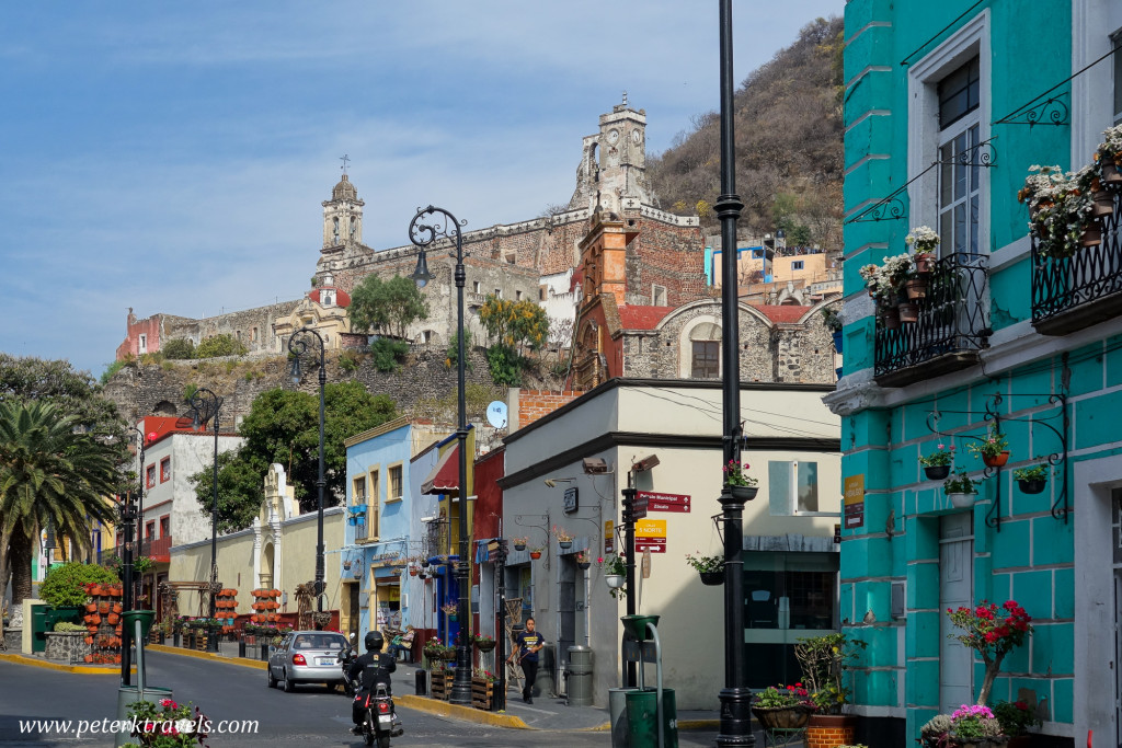 Atlixco street with ex-Convento San Francisco.