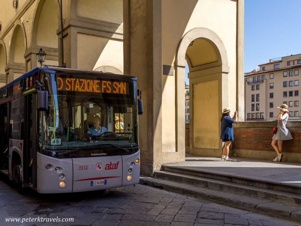 Bus and tourists, Florence